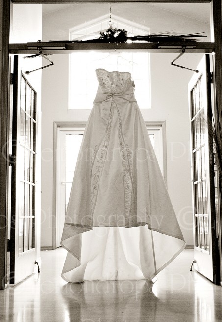 melody's wedding dress
